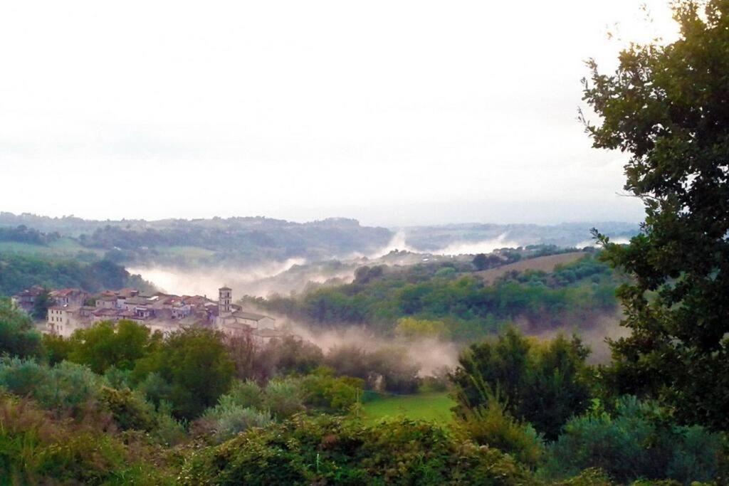 Casa In Antico Borgo Medievale A Tarano Ri, Via Giacomo Leopardi, 15 Villa Esterno foto