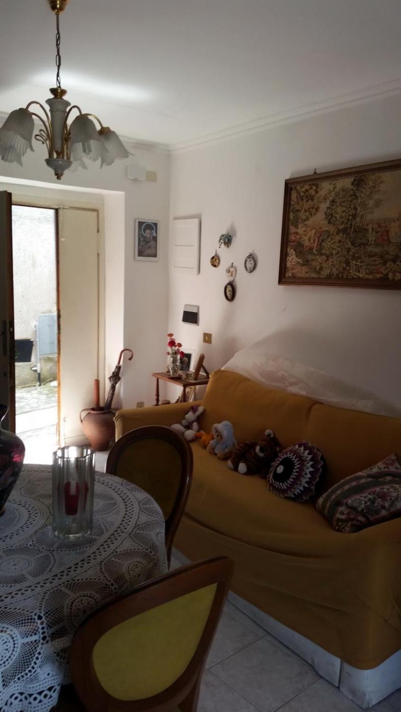 Casa In Antico Borgo Medievale A Tarano Ri, Via Giacomo Leopardi, 15 Villa Esterno foto