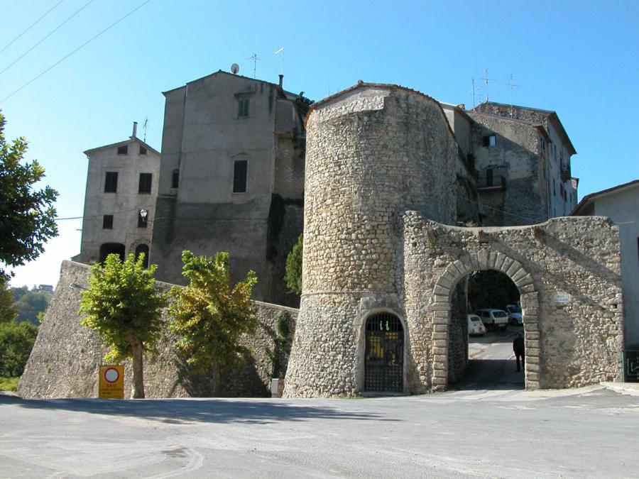 Casa In Antico Borgo Medievale A Tarano Ri, Via Giacomo Leopardi, 15 Villa Esterno foto