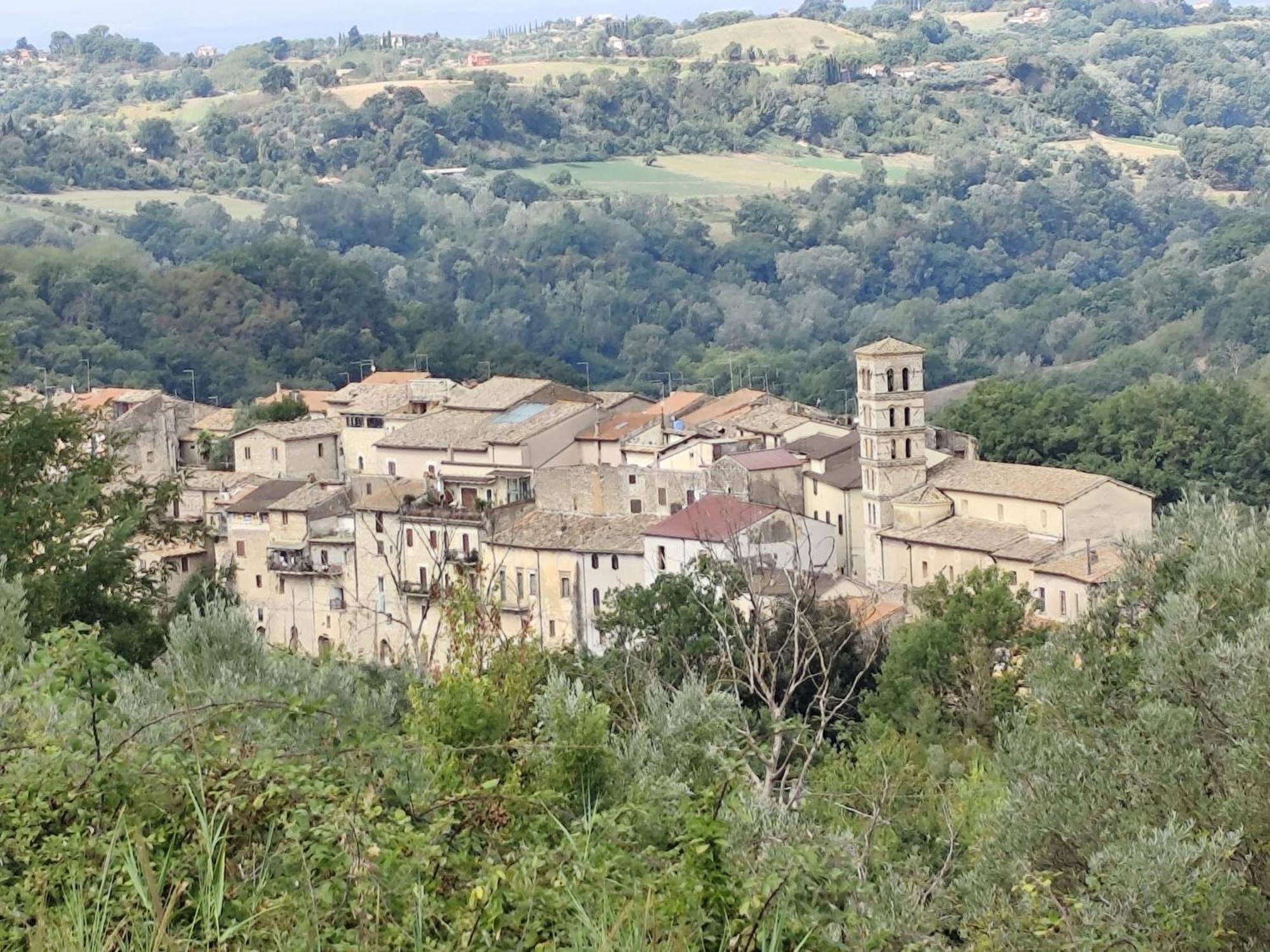 Casa In Antico Borgo Medievale A Tarano Ri, Via Giacomo Leopardi, 15 Villa Esterno foto